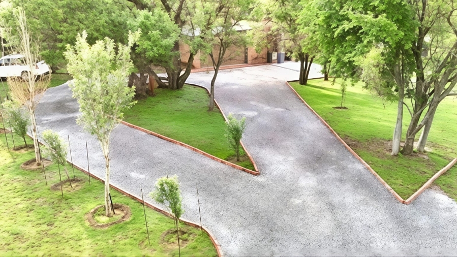 4 Bedroom Property for Sale in Potchefstroom Rural North West